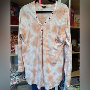 Torrid Orange and White Button Down Shirt GUC size 3